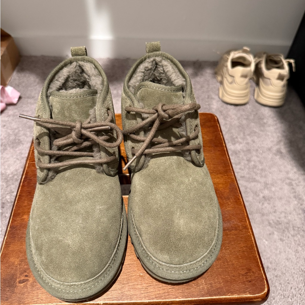 Ugg Olive Green Shearling-Lined Boot Interior